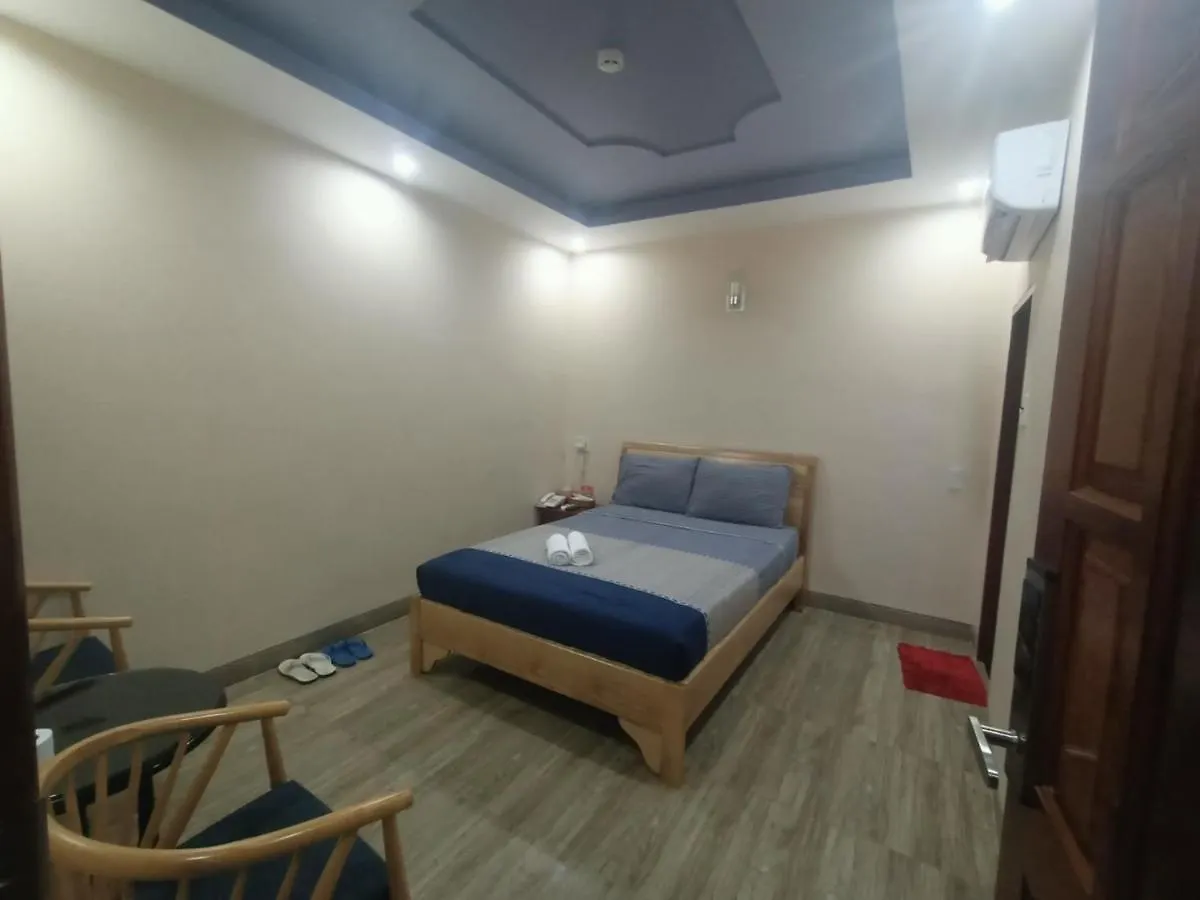 Hotel Nang Vung Tau 2*,