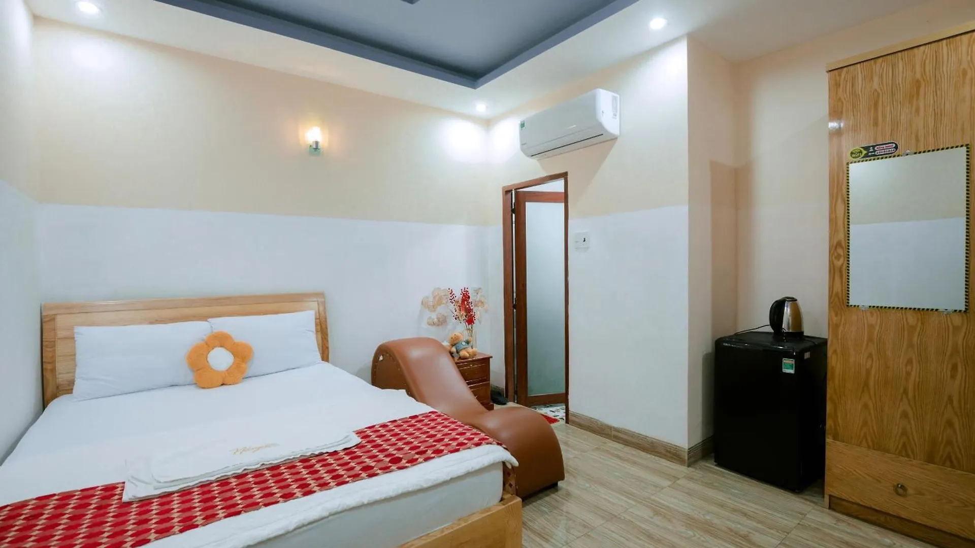 Hotel Nang Vung Tau 2*,  Vietnam